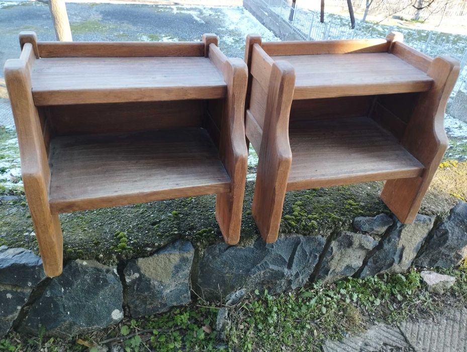 Нощни  шкафчета масивни