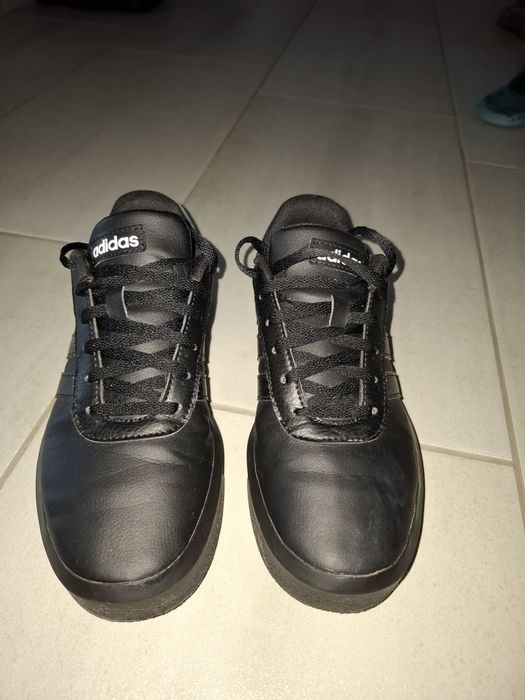 Adidasi Adidas marimea 37,5