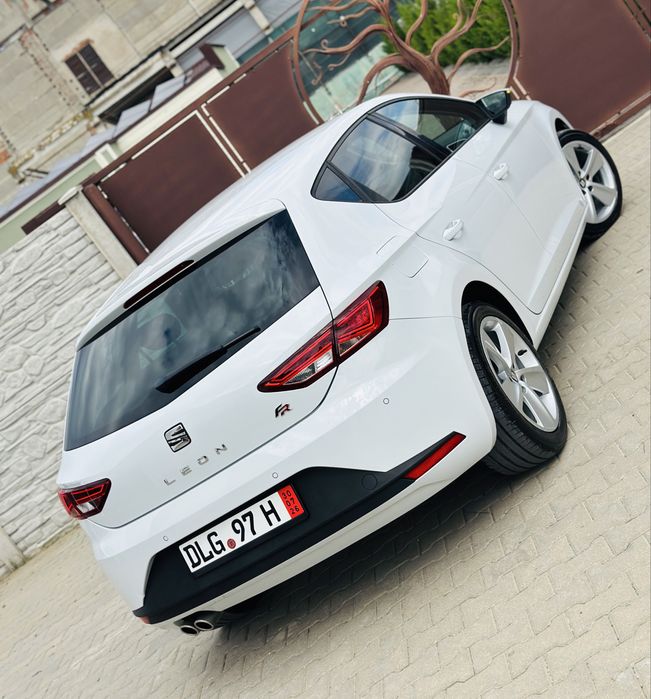 SEAT Leon 2015 — imagine 2