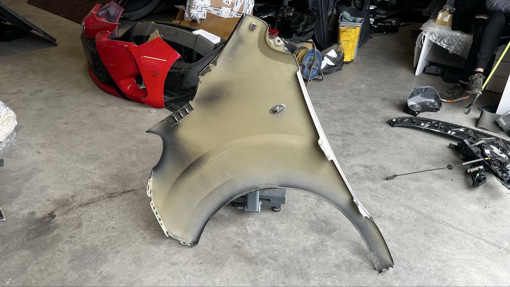 5бр десен и 3бр ляв калник Peugeot Expert,Toyota Proace,Citroen Jumpy