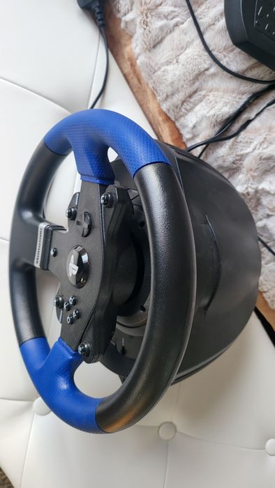 Технически Нов Thrustmaster T150 имам и Т150  Pro
