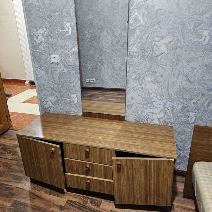 Мебель стенка, спальный  б/у