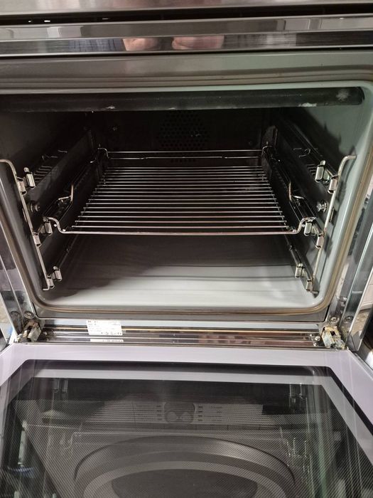 Фурна с керамични котлони Сименс за вграждане