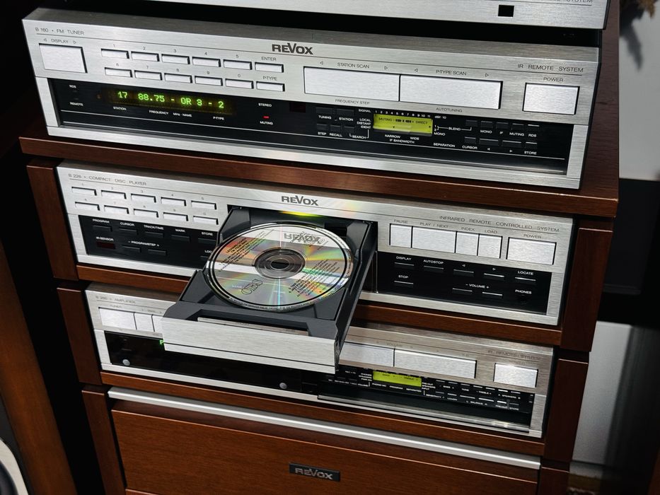 CD-player de inaltă fidelitate REVOX B226-un sunet deosebit - ca Nou