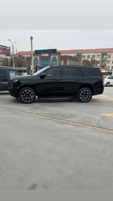 Chevrolet Tahoe 2023 — 2
