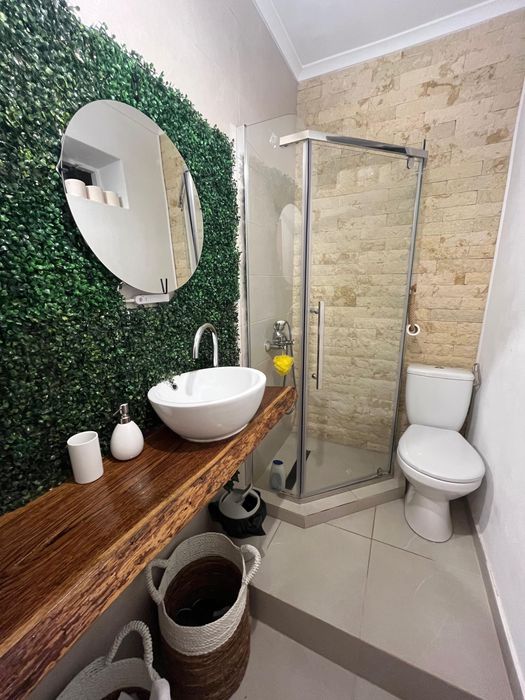 Închiriez regim hotelier garsoniera aproape de Centru