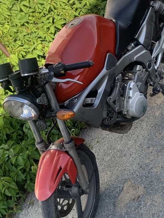 Suzuki GSF 250 ( 4-х целиндровый)