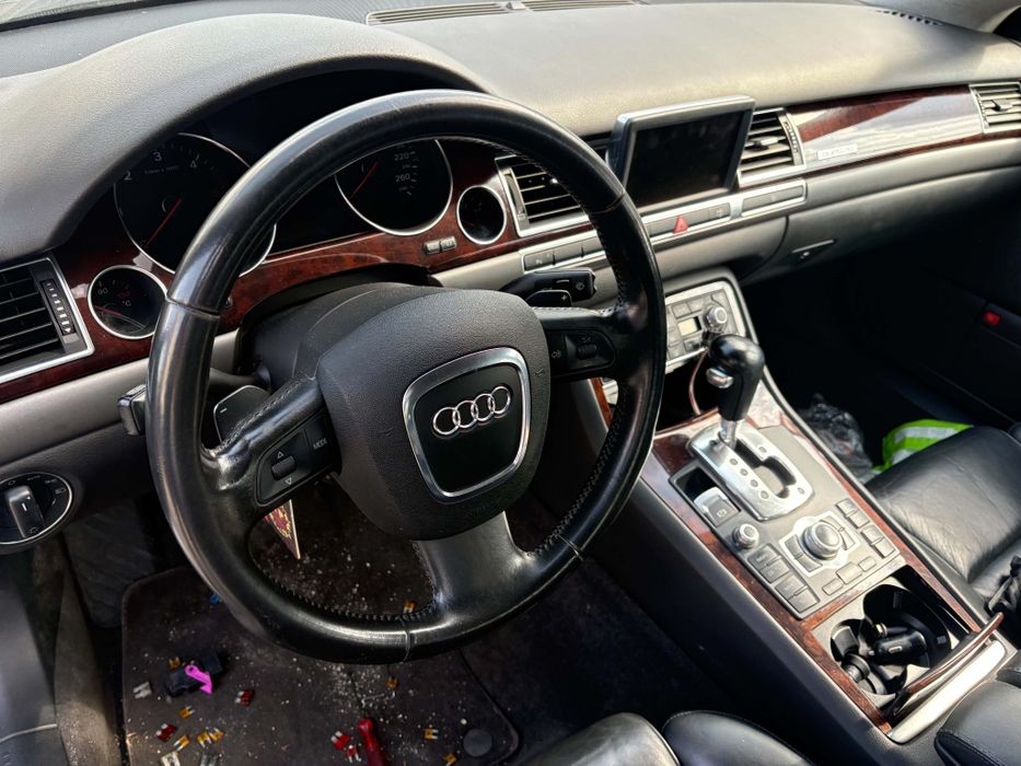 Audi A8 D3 Quattro 3.0TDI на части