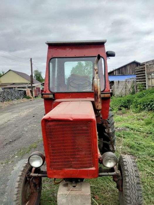 Продам трактор Т-25