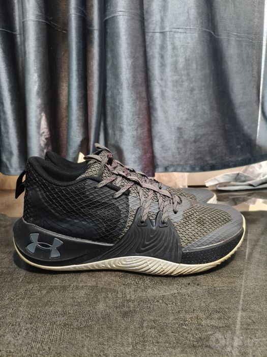 Оригинальные кроссовки Under Armour