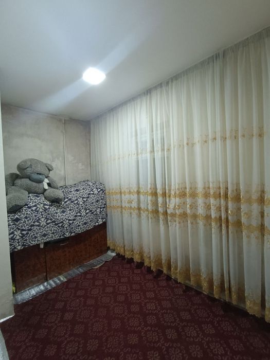 Dom sotiladi 1 xonali