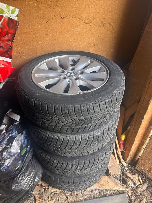 Vând jante 5*120 pe 16 cu anvelope de iarnă în stare foarte bună Tigar