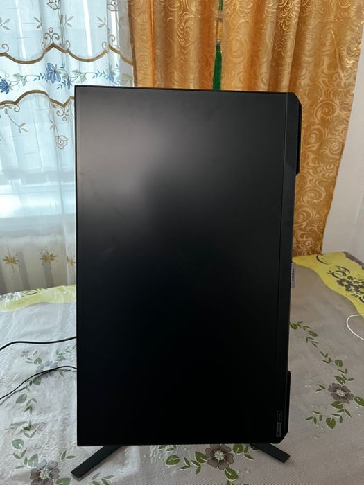 Монитор 27" Samsung