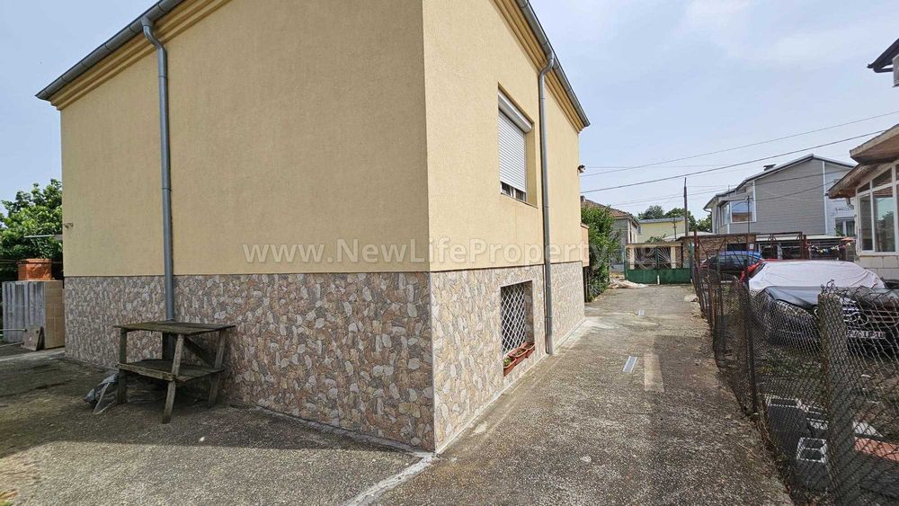 Продава се Къща в Камено - 132 кв.м за 1023 €/кв.м - Снимка #3