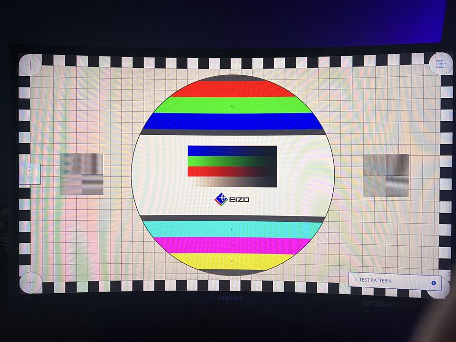 Monitor Samsung QLED 27 inch FHD 144hz Curbat (SCHIMB)