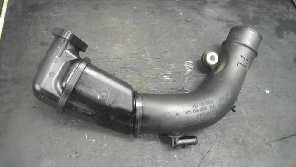 tubulatura intercooler 2.0 dci m9rc615  renault megane 3 scenic 3 laguna 3  8200967006