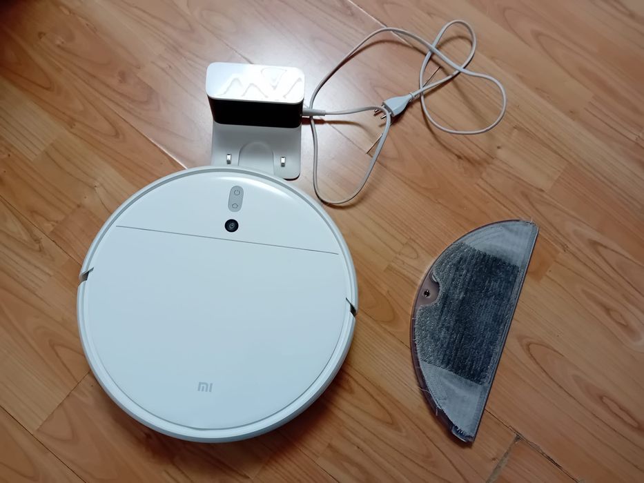 Aspirator robot Xiaomi Mi Robot Vacuum Mop 2