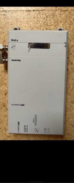 Antena satelit automata