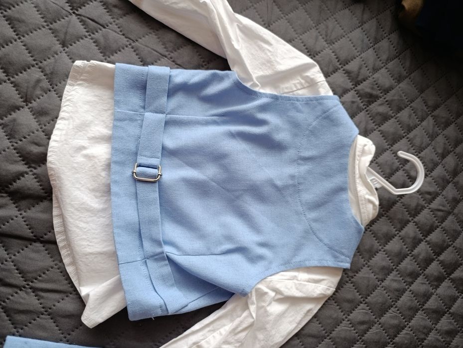 Дрехи за кръщене за момче в светлосиньо и бяло