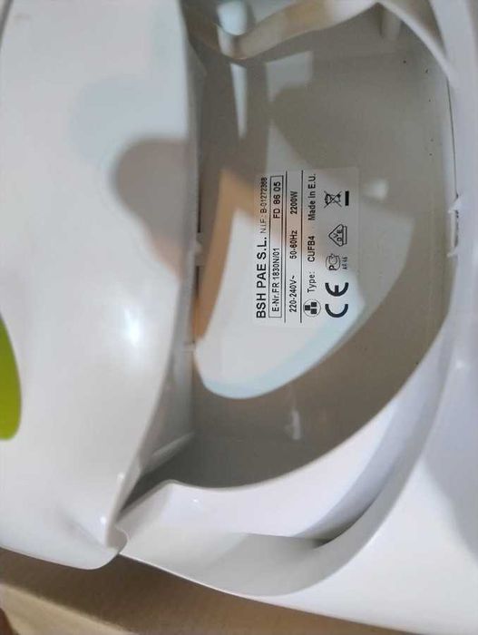 friteuza Ufesa 2200W noua in cutie