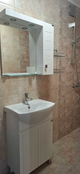 Дава се под наем Едностаен апартамент в Варна, Централна поща - 40 кв.м за 382.5 € - Снимка #13