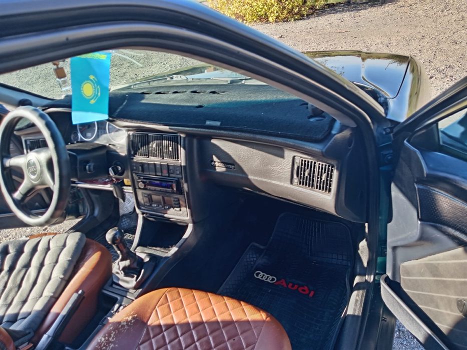 Продам Ауди 80 B4