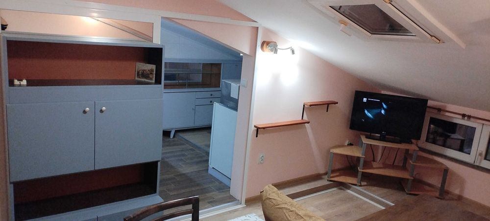 Дава се под наем Едностаен апартамент в Велико Търново, Картала - 35 кв.м за 153 € - Снимка #2