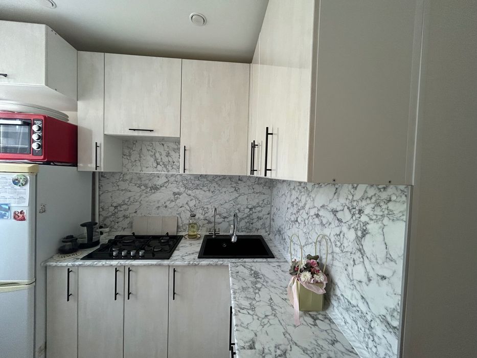 Город Житикара. Продается 3 кв. на 2 эт. 6мкрн 16д.