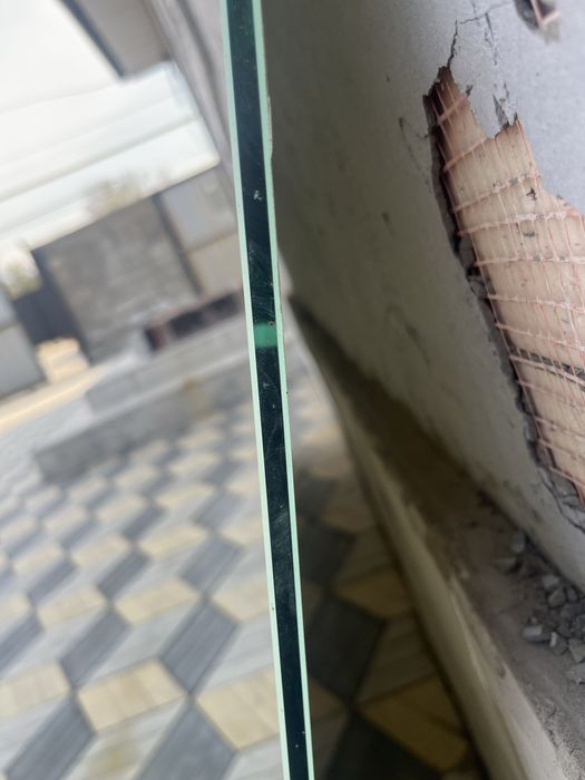 Продам стекла в хорошем состоянии