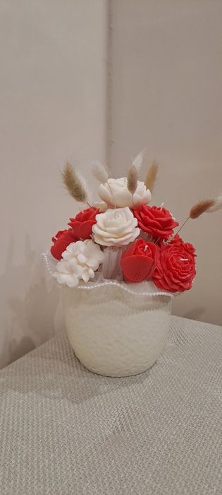 Прекрасни букети от соев восък . Подарък за всеки повод