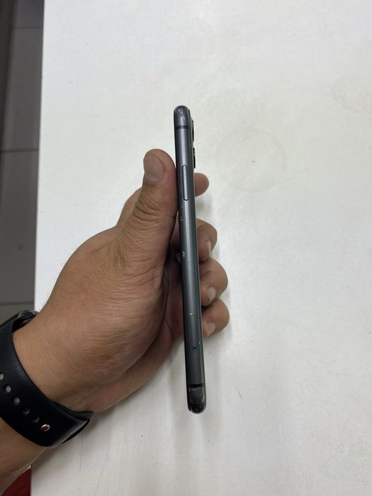Iphone 11 (128GB) в идеальном состояний