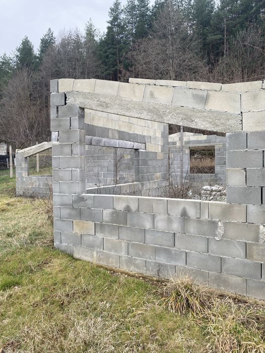 Вила в строеж