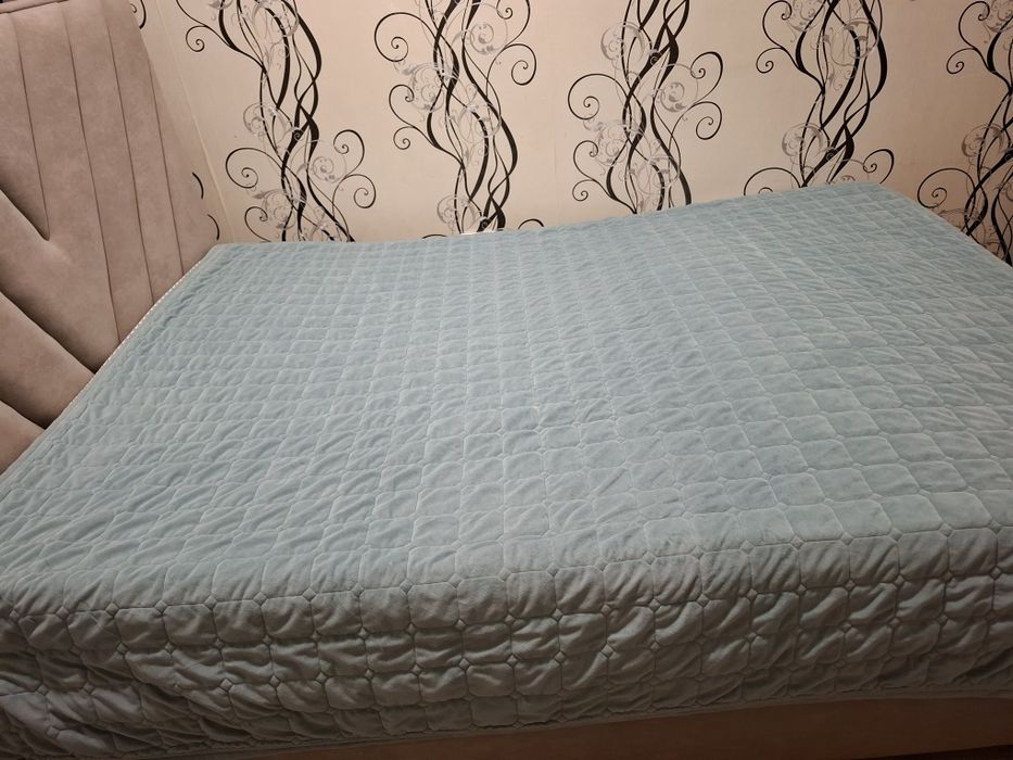Продам 2х спальную кровать, уст