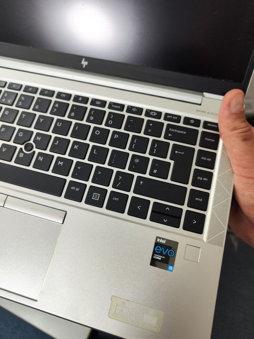 HP Elitebook 840 G8, i7 gen 11 , 16gb ram, 512 ssd , stare super buna