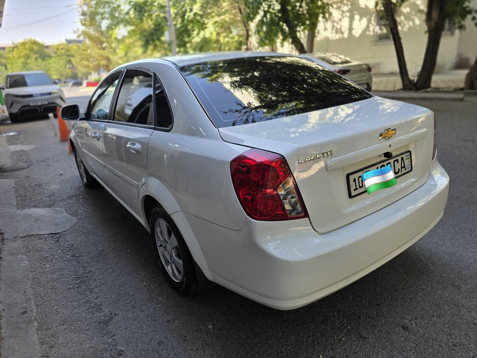 Gentra AT sotiladi 39500 prabeg kraska toza