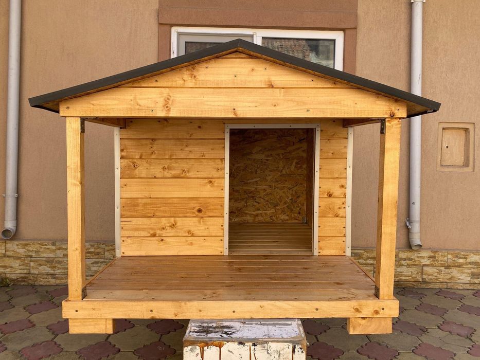 Cusca izolata cu terasa