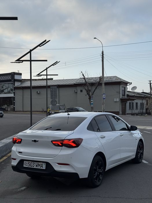 ONIX redline yili 2025 xolati ideal