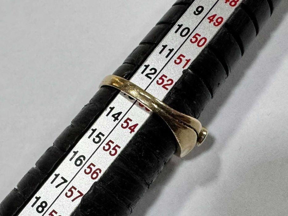 Златен пръстен 14 К 585 /2 гр.