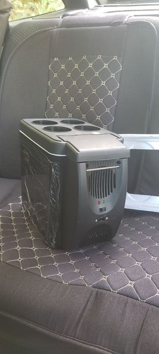 Мини холодилник для автомобилей