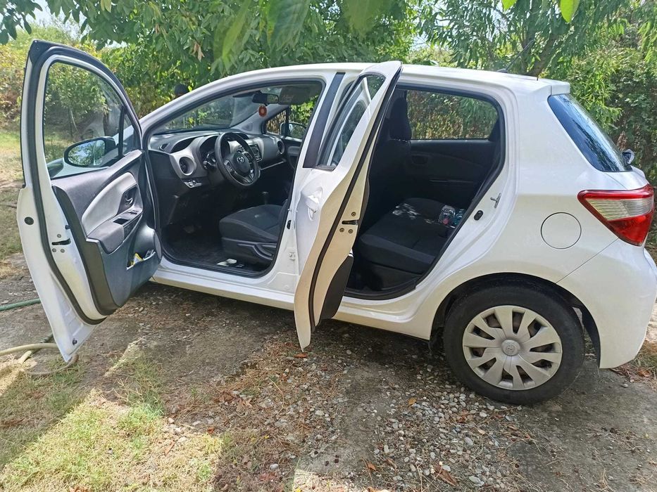Toyota Yaris hybrid 2017