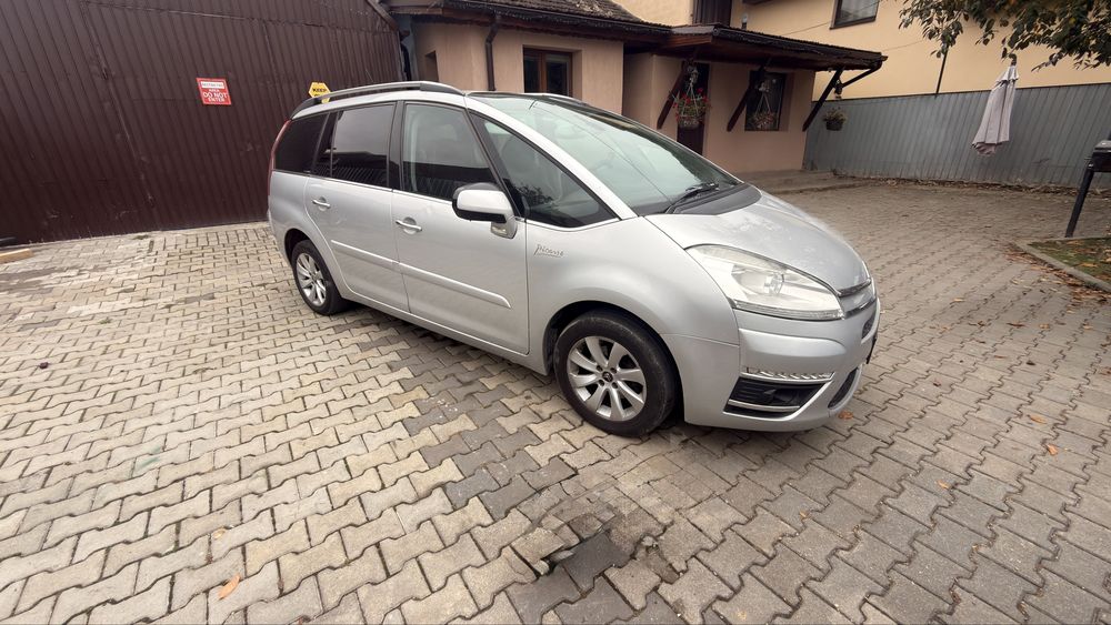 Vand citroen c4 grand picasso 7 locuri 1.6hdi automata!Varianta Exclusive ! Deci top!