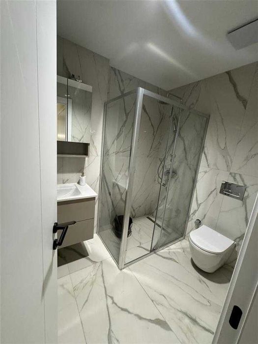 Дава се под наем Двустаен апартамент в Бургас, Зорница - 68 кв.м за 204 € - Снимка #3