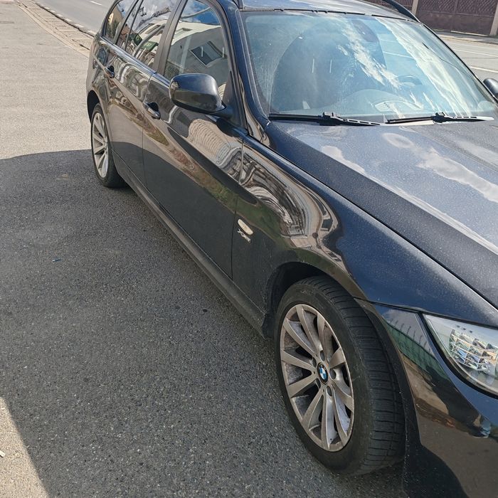 Vând BMW 320d Xdrive facelift automat