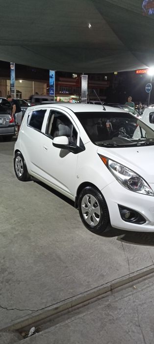 Spark moshina sotiladi