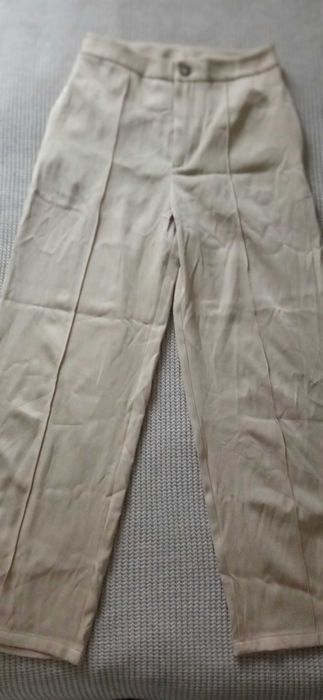 Pantaloni largi dama