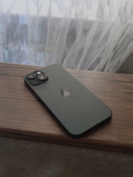 Iphone 15(black titanium) 85%