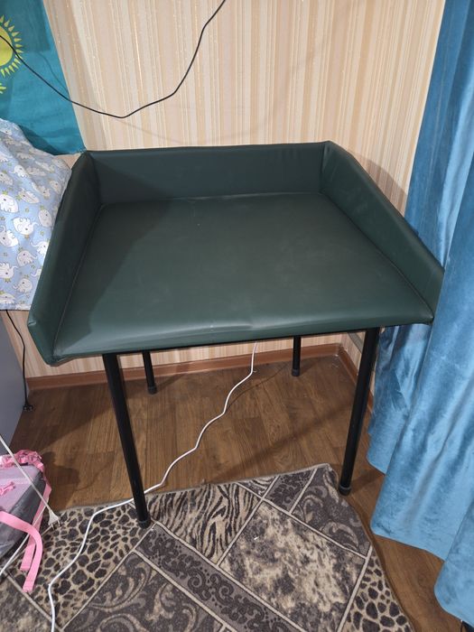 Детский кушетка продам