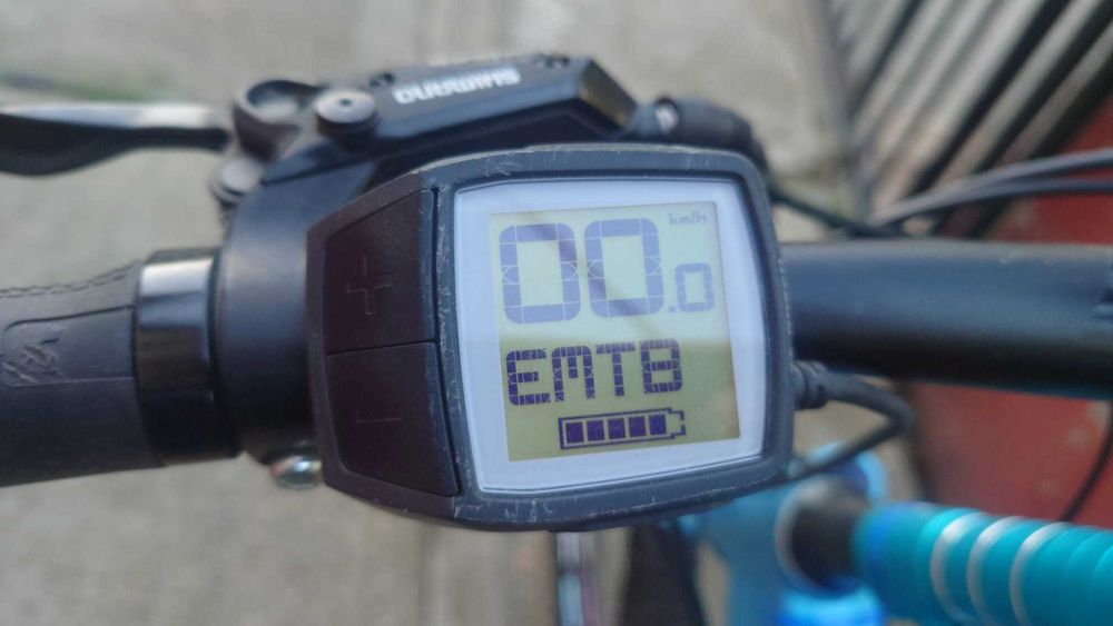 Bicicleta electrica E-MTB BULLS Emtb bosch performance cx