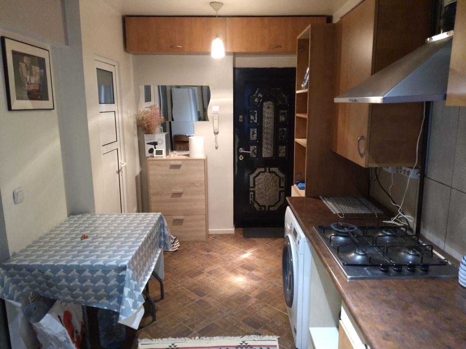Apartament 2 camere de vanzare