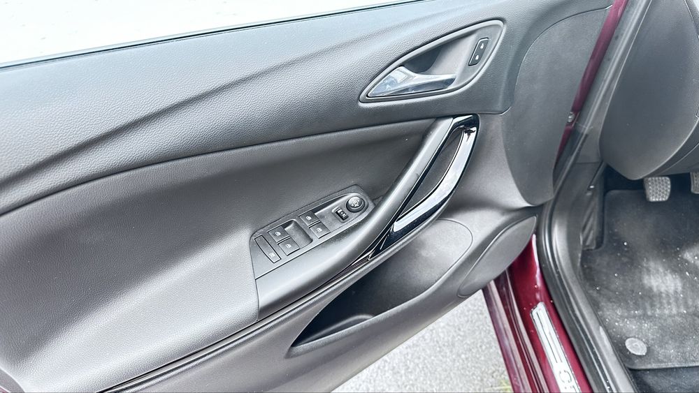 Opel Astra  K  2018 г